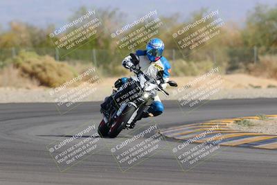 media/Nov-05-2022-SoCal Trackdays (Sat) [[f8d9b725ab]]/Turn 2 (1120am)/